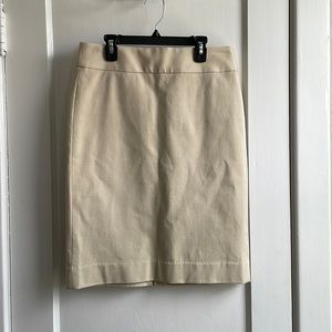 Banana Republic pencil skirt. Size 8